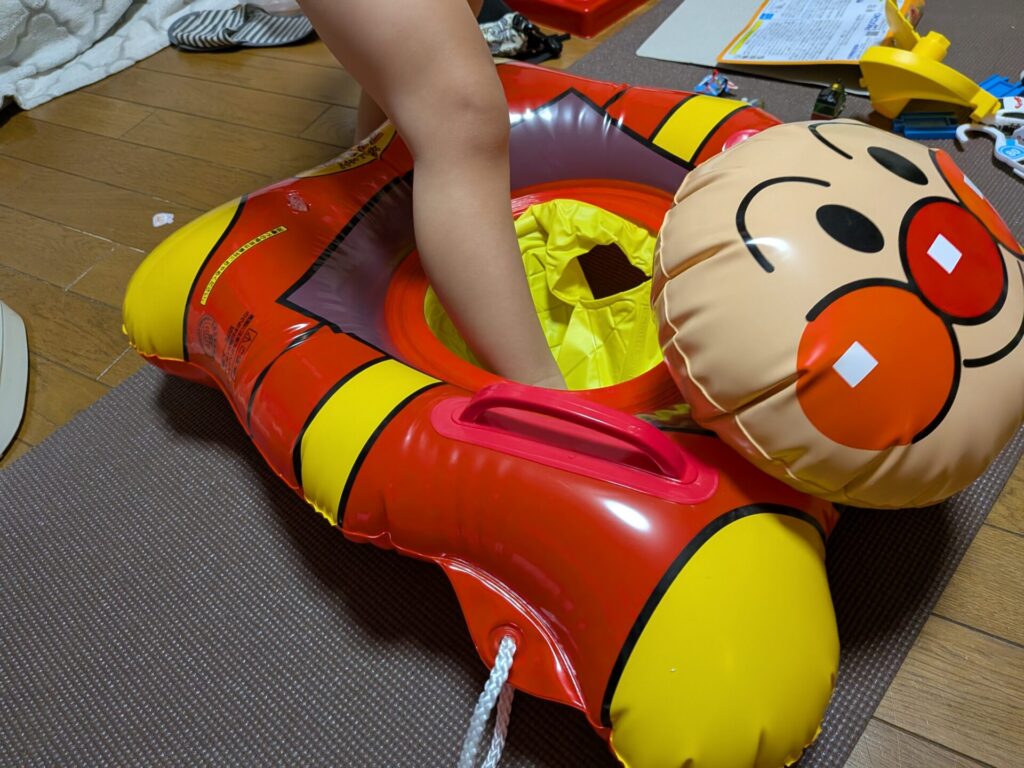 アガツマ(AGATSUMA) アンパンマン 顔付きベビーうきわ|これは神すぎるって…