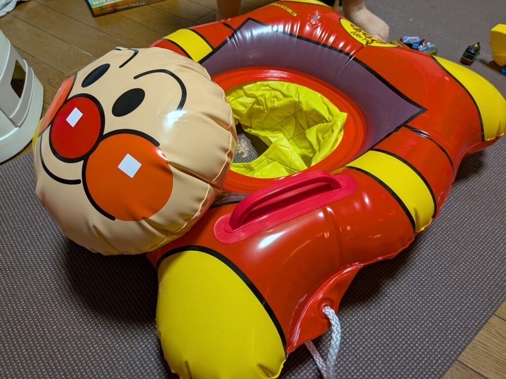 アガツマ(AGATSUMA) アンパンマン 顔付きベビーうきわ|これは神すぎるって…