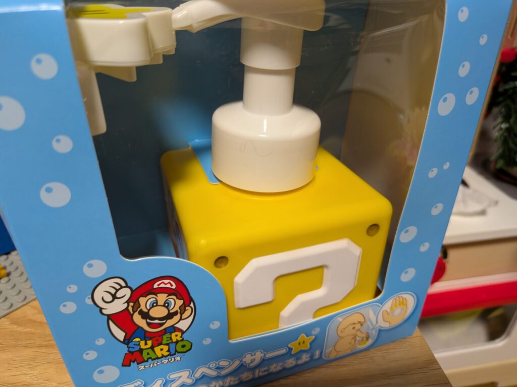 【お風呂嫌い克服！】スーパーマリオ 泡タイプソープディスペンサーで育児をスムーズにしよう！