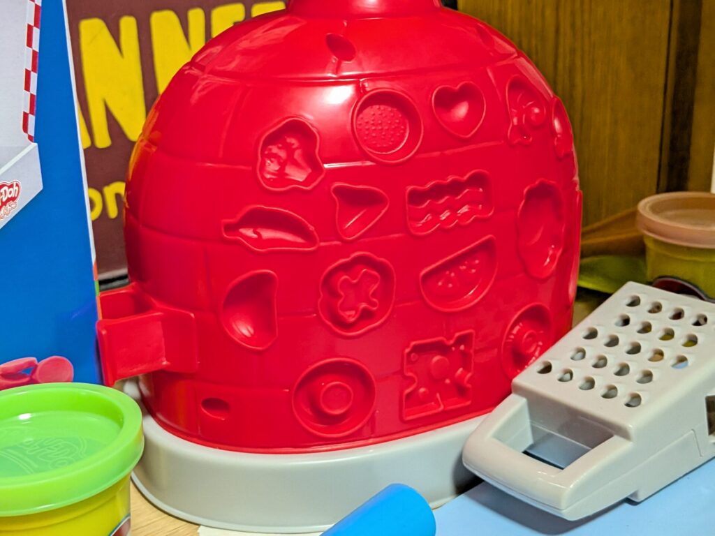 【神育児】ハズブロ(Hasbro)プレイドー、キッチンクリエーション、ピザオーブンプレイセットが最高すぎた